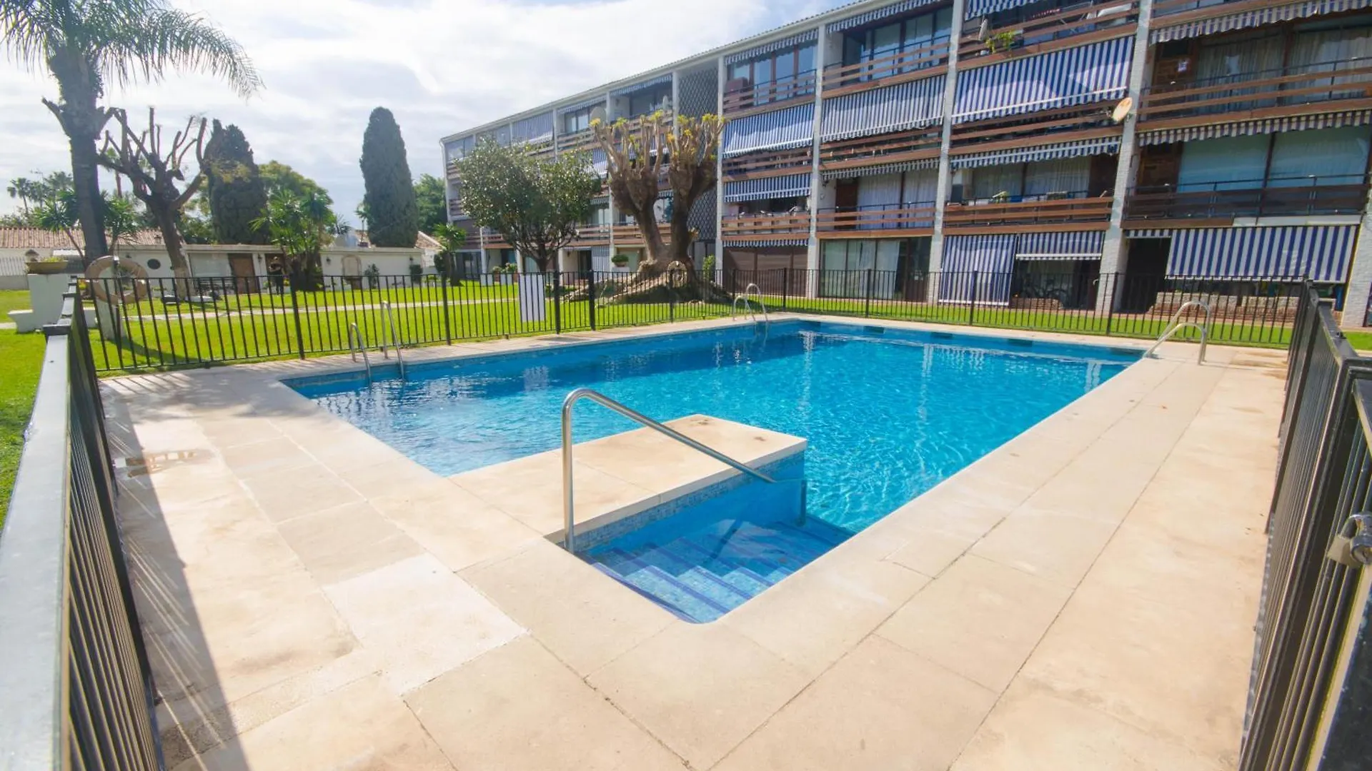 Paraiso Banus - Coastal Retreat Near The Beach Marbella 0*,